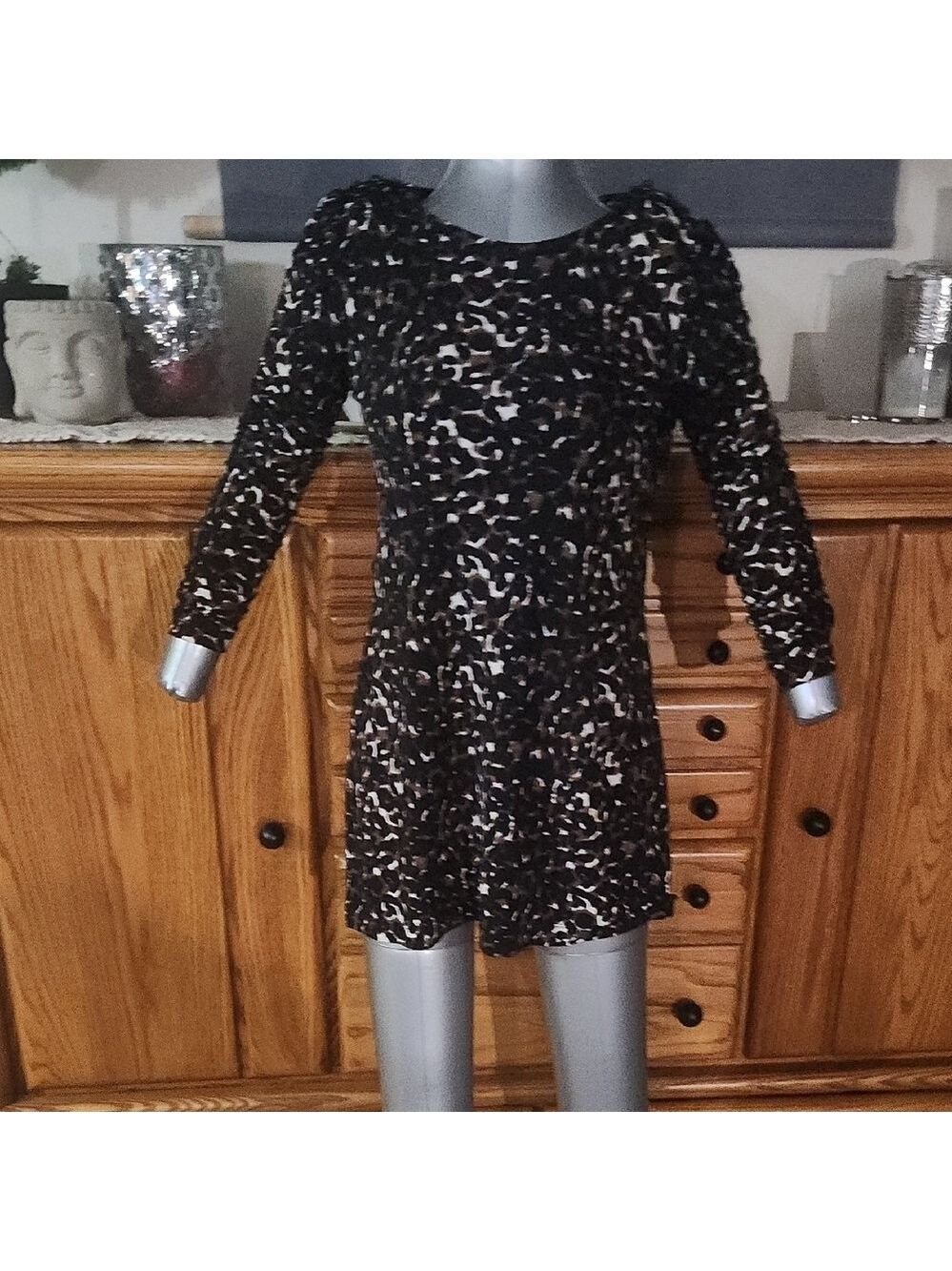 Alfani Black Animal Print Bodycon Dress with Royched Sleeves Classic Casual Sz S